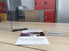 Mieten Sie eine Plexiglasscheibe, anstatt sie zu kaufen.