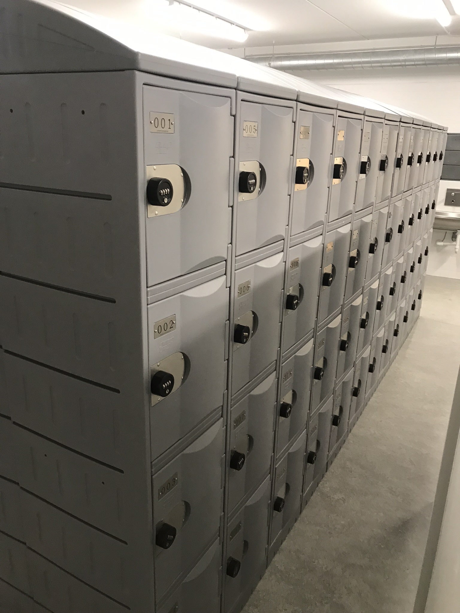 Kunststof Locker Extreme 45